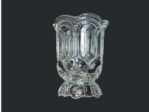 Vintage L.E. Smith Moon and Star clear glass vase side detail