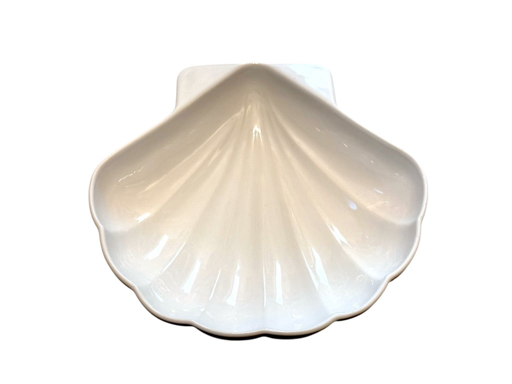 Pfaltzgraff Heritage White Shell-Shaped Ceramic Serving Bowl