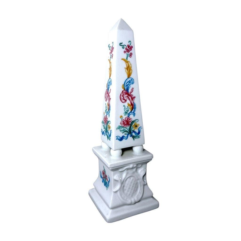 Palais De Versailles Elizabeth Arden Porcelain Obelisk With Floral Motif