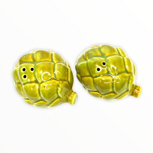 Boston Warehouse - Artichoke Ceramic Salt and Pepper Set